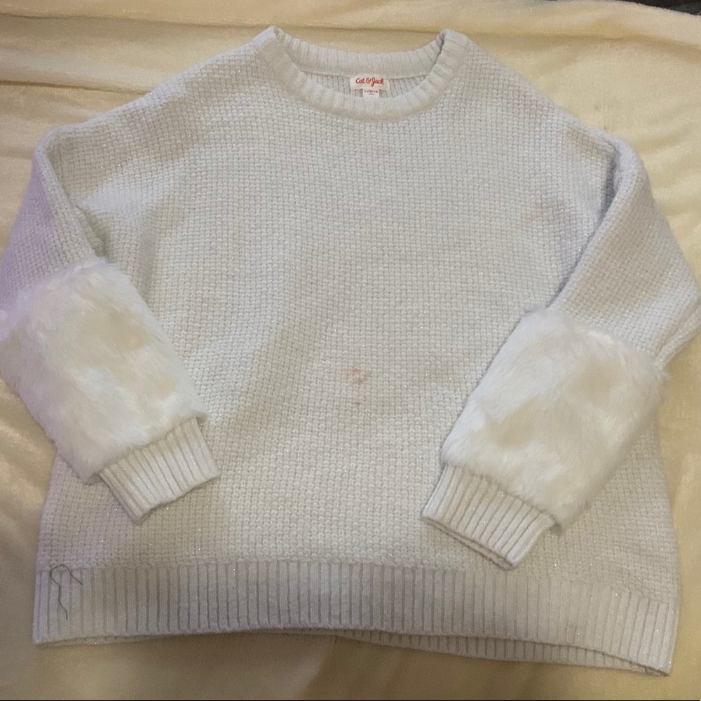 CHILDREN’S WHITE SWEATER